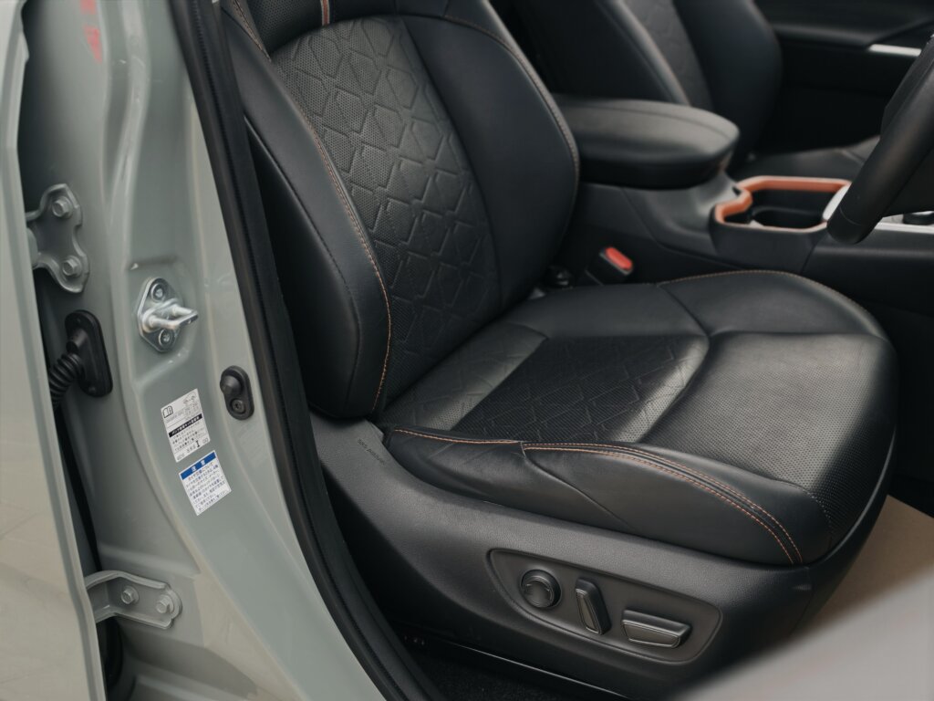 2020 Toyota RAV-4 Adventure
