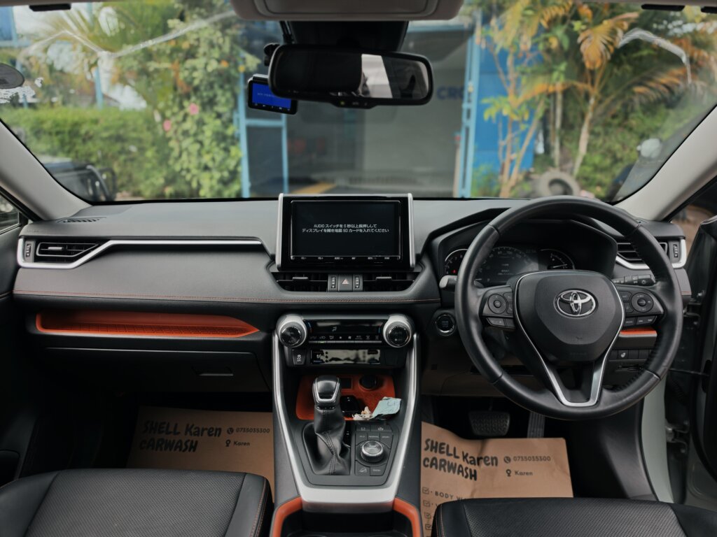 2020 Toyota RAV-4 Adventure
