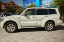 2010 Mitsubishi Pajero thumbnail