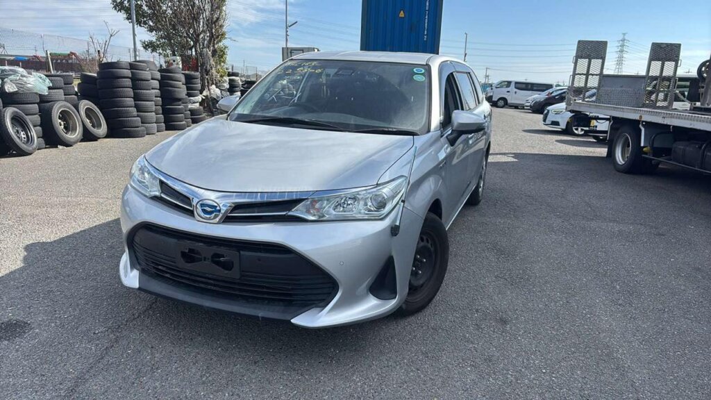 2019 Toyota Fielder Hybrid