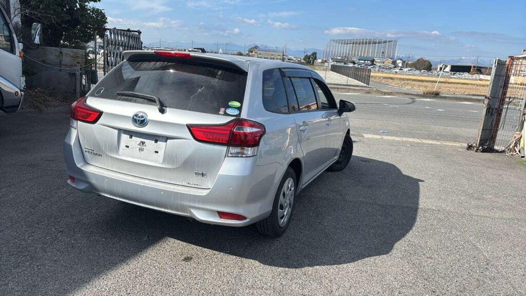 2019 Toyota Fielder Hybrid