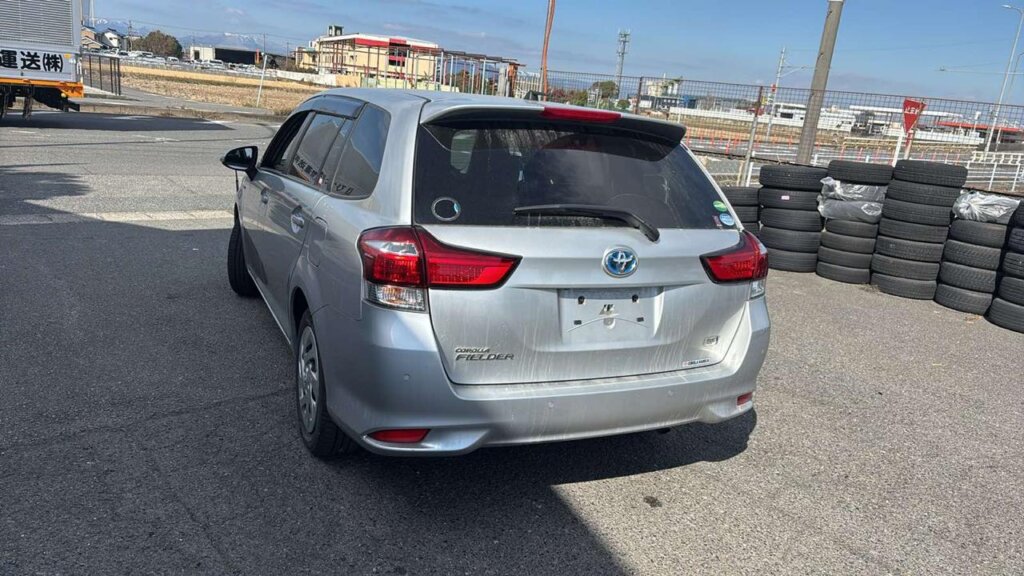 2019 Toyota Fielder Hybrid