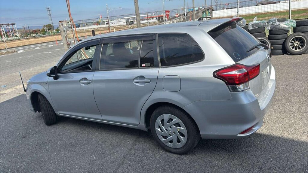 2019 Toyota Fielder Hybrid