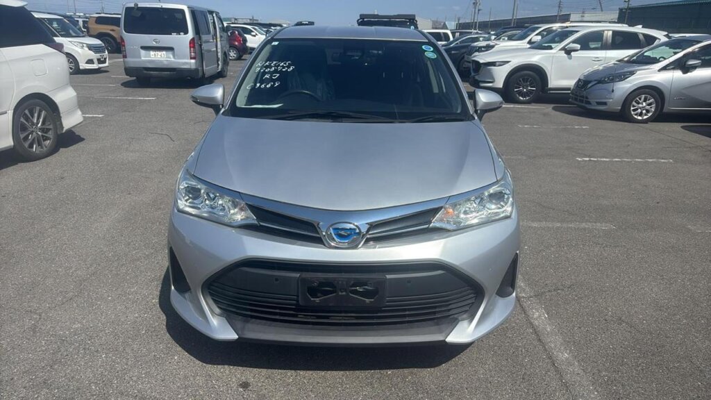 2019 Toyota Fielder hybrid