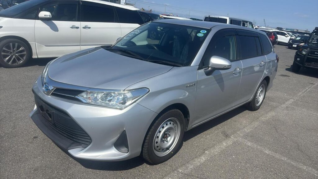 2019 Toyota Fielder hybrid