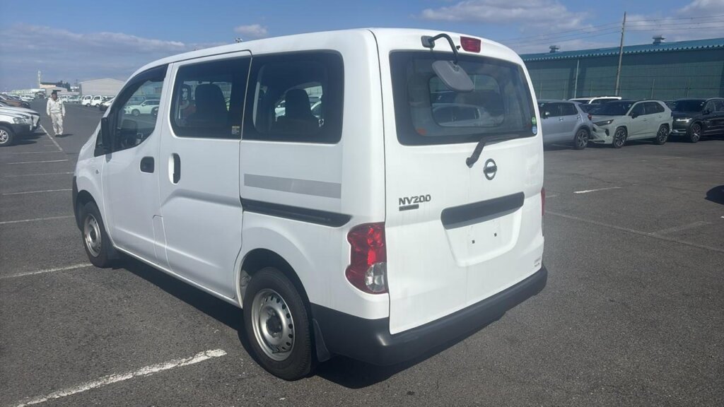 2019 Nissan NV200