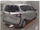 2020 Toyota Sienta thumbnail