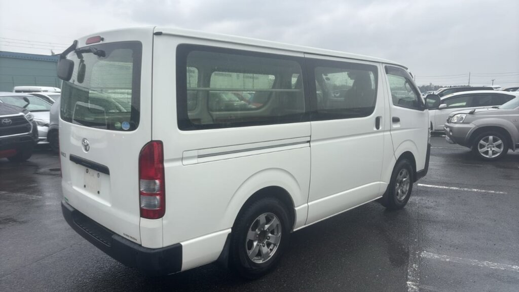 2019 Toyota Hiace