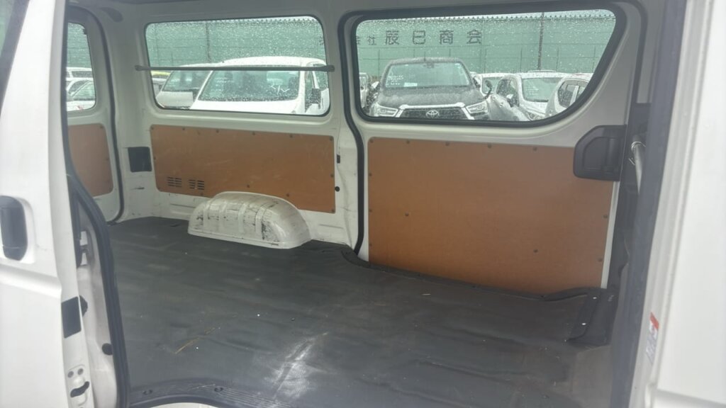 2019 Toyota Hiace