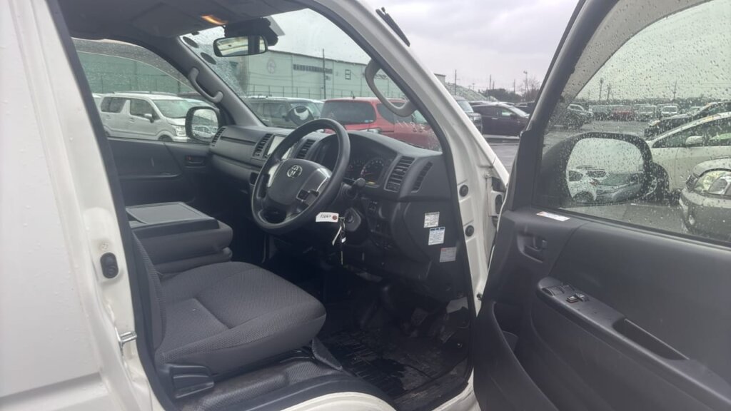 2019 Toyota Hiace