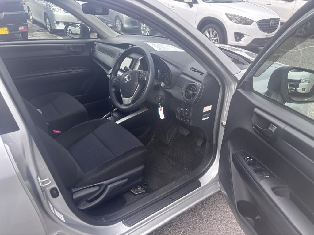 2019 Toyota Fielder Hybrid