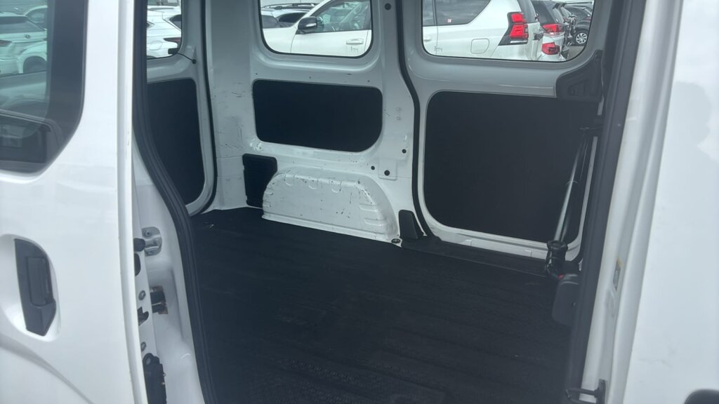2019 Nissan Vanette NV200