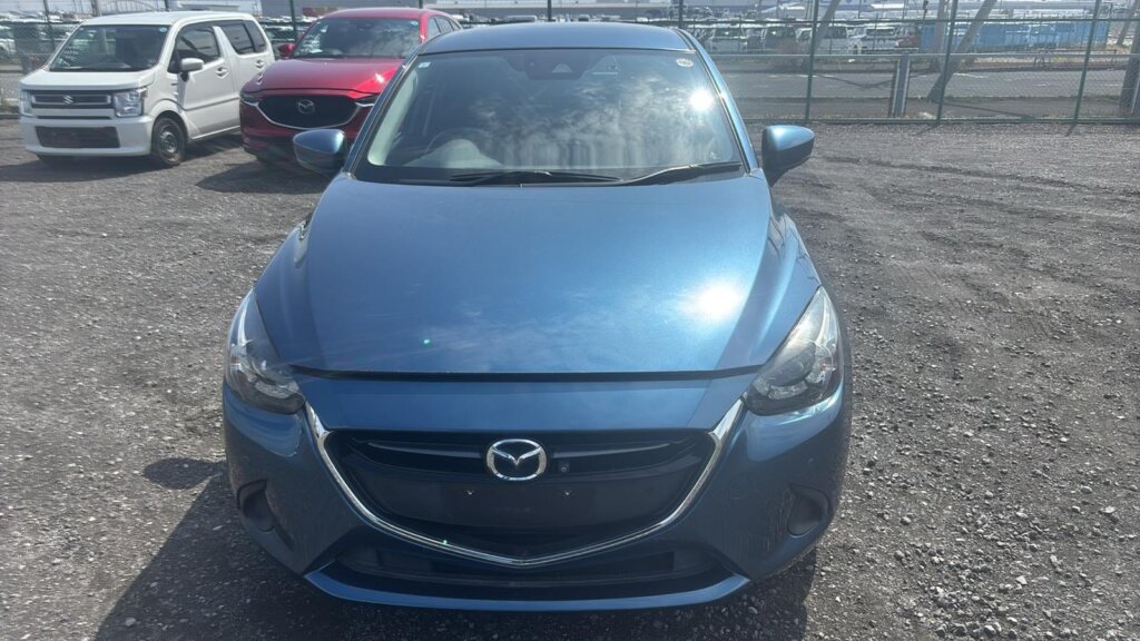 2019 Mazda Demio