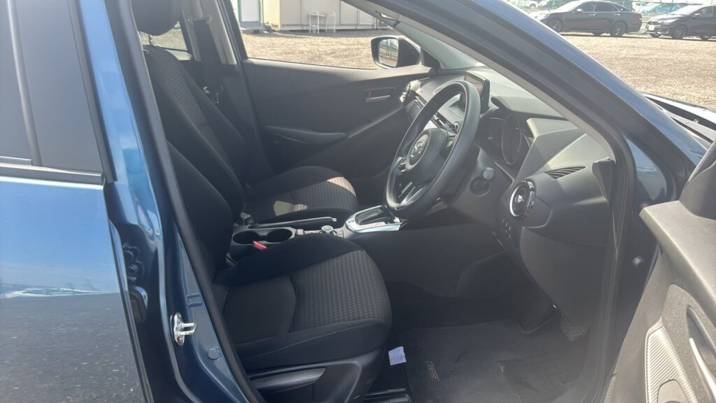 2019 Mazda Demio