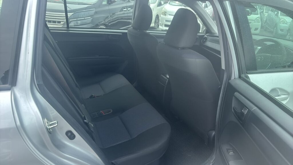 2019 Toyota Fielder Hybrid
