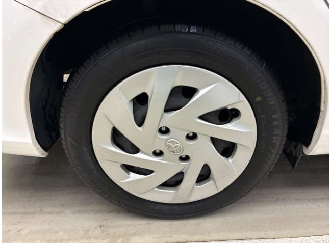 2019 Toyota Fielder Hybrid