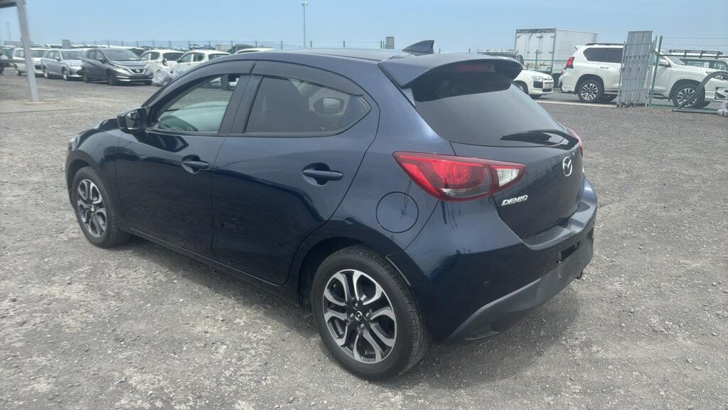 2019 Mazda Demio