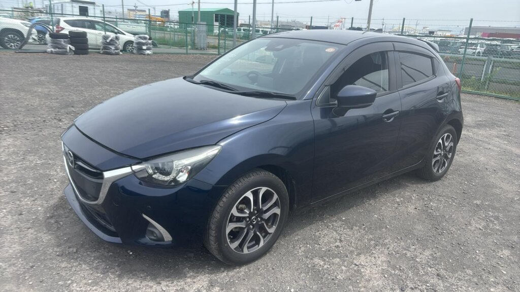 2019 Mazda Demio
