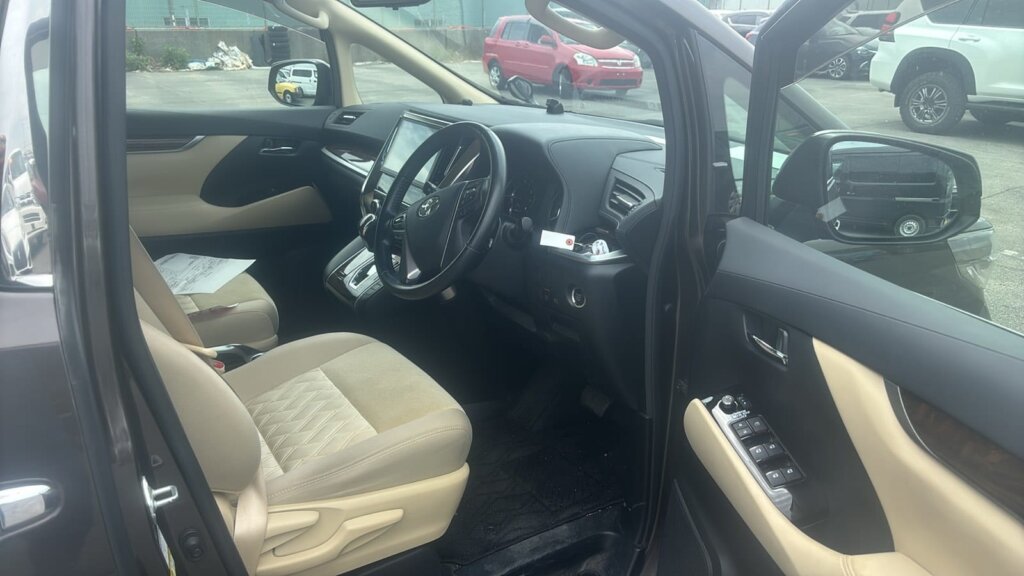 2019 Toyota Alphard