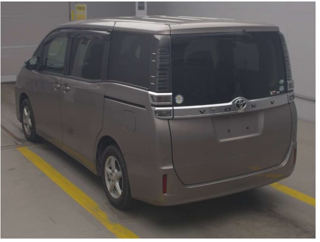 2019 Toyota Voxy