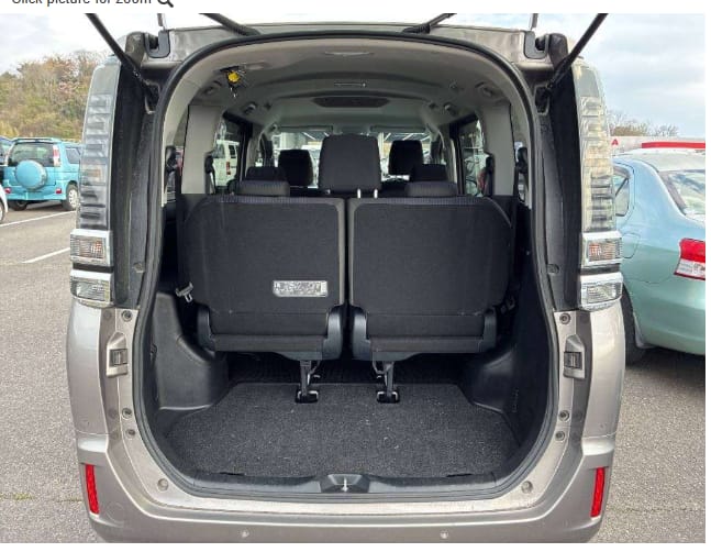 2019 Toyota Voxy