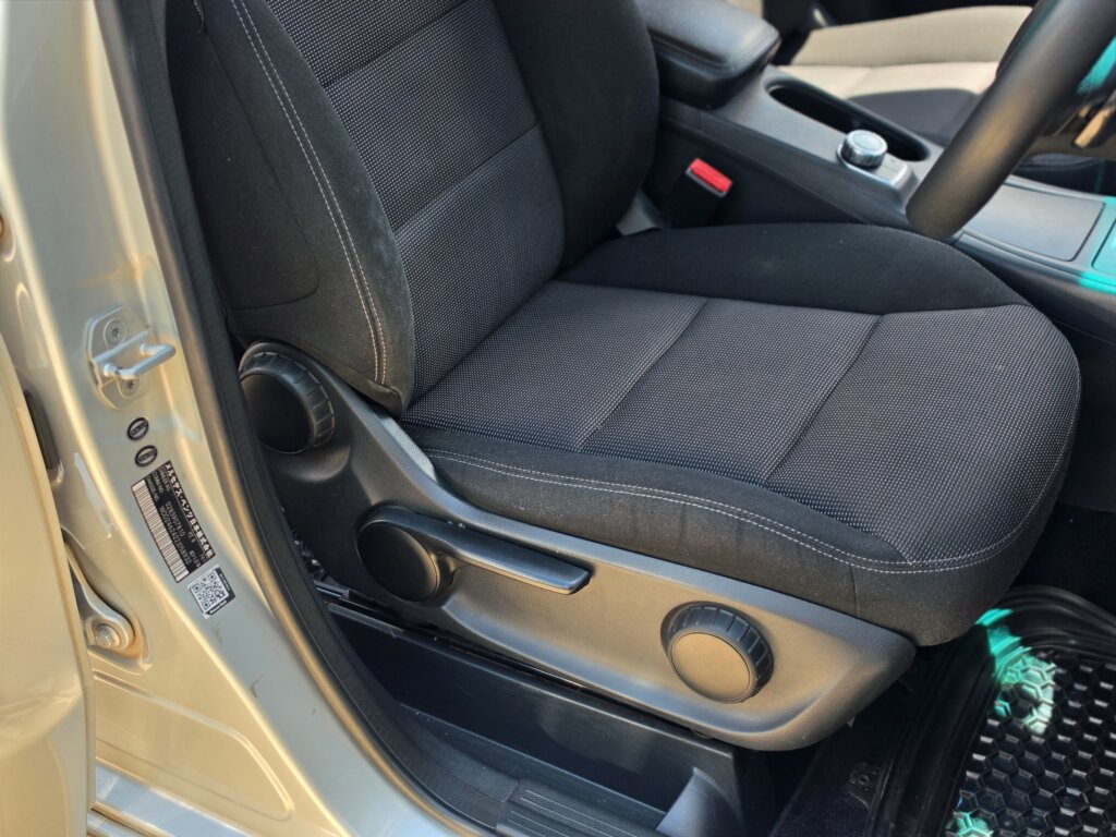 2012 Mercedes Benz B180