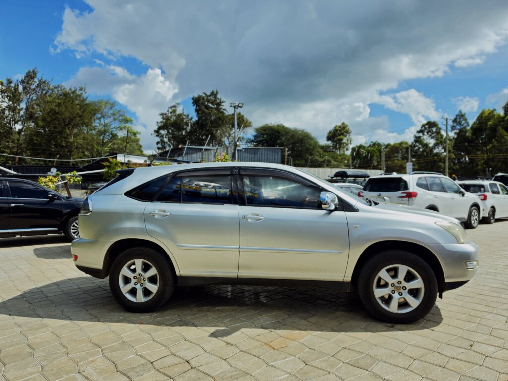 2006 Toyota Harrier