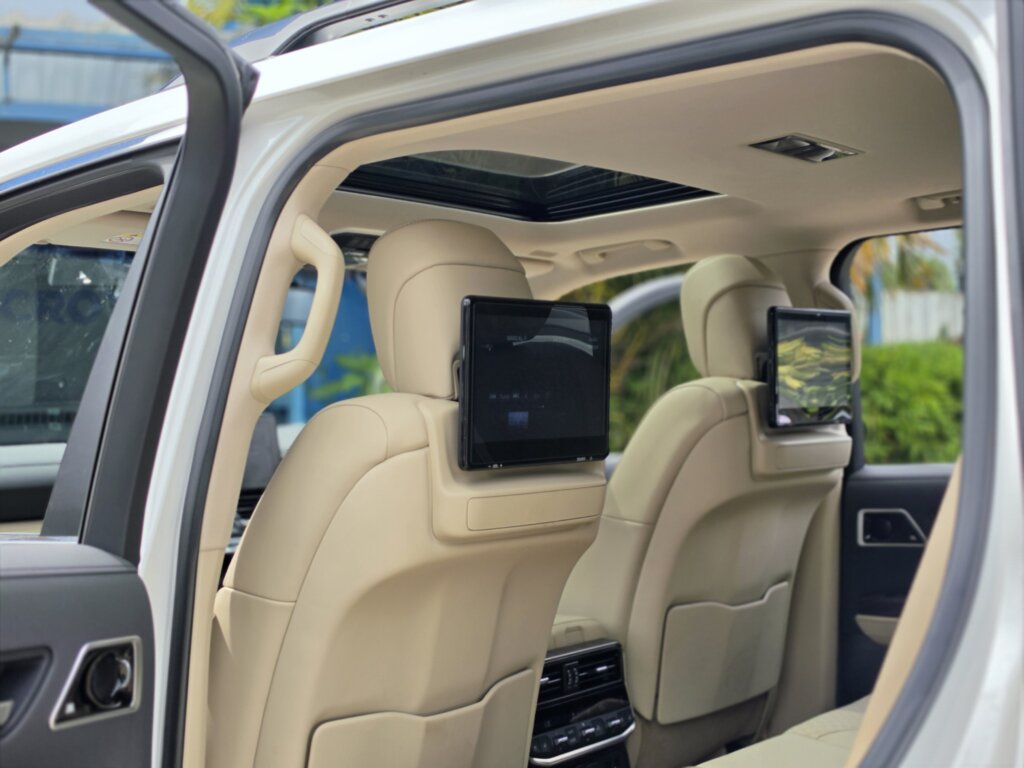 2023 Toyota Landcruiser 300 Series ZX