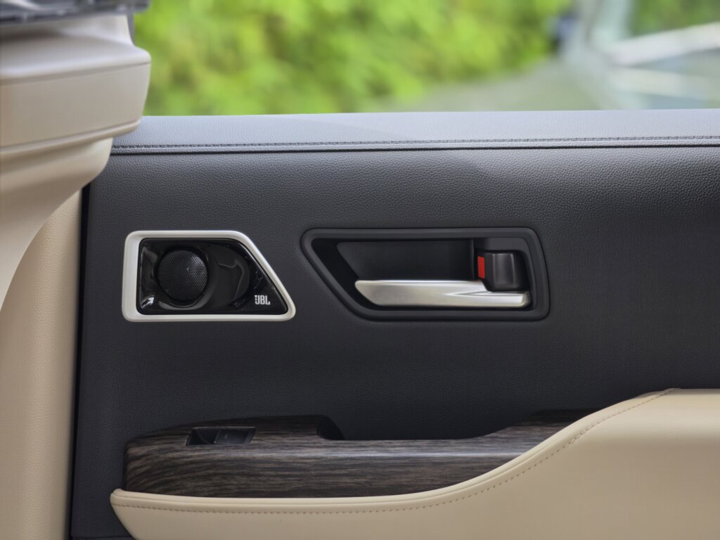 2023 Toyota Landcruiser 300 Series ZX