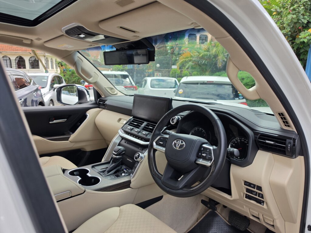 2023 Toyota Landcruiser 300 Series ZX