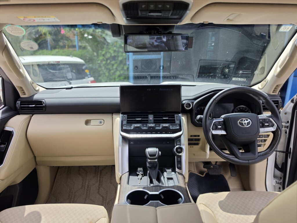 2023 Toyota Landcruiser 300 Series ZX