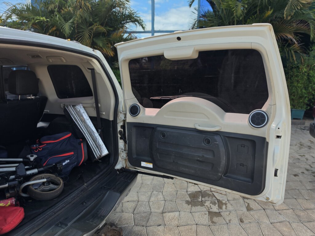 2015 Mitsubishi Pajero