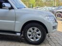 2015 Mitsubishi Pajero thumbnail