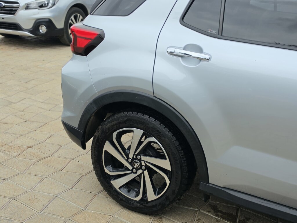 2020 Toyota Raize