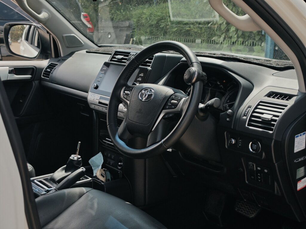 2020 Toyota Landcruiser Prado TX