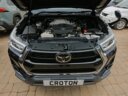 2021 Toyota Hilux thumbnail