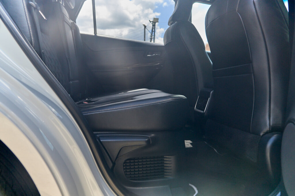 2015 Toyota Harrier