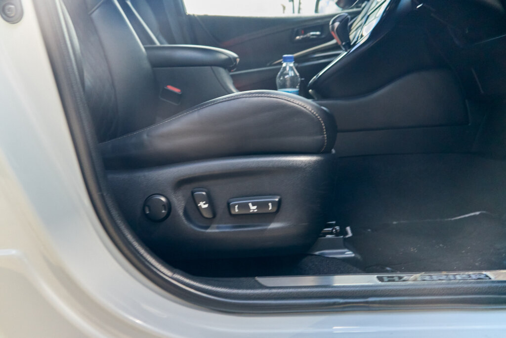 2015 Toyota Harrier