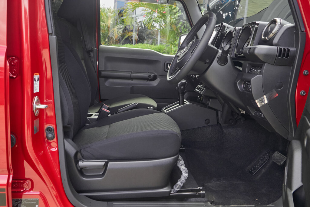 2025 Suzuki Jimny Nomade