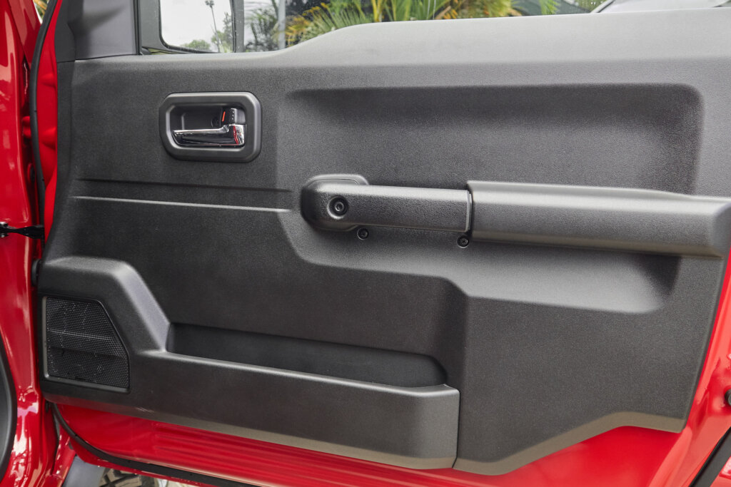 2025 Suzuki Jimny Nomade