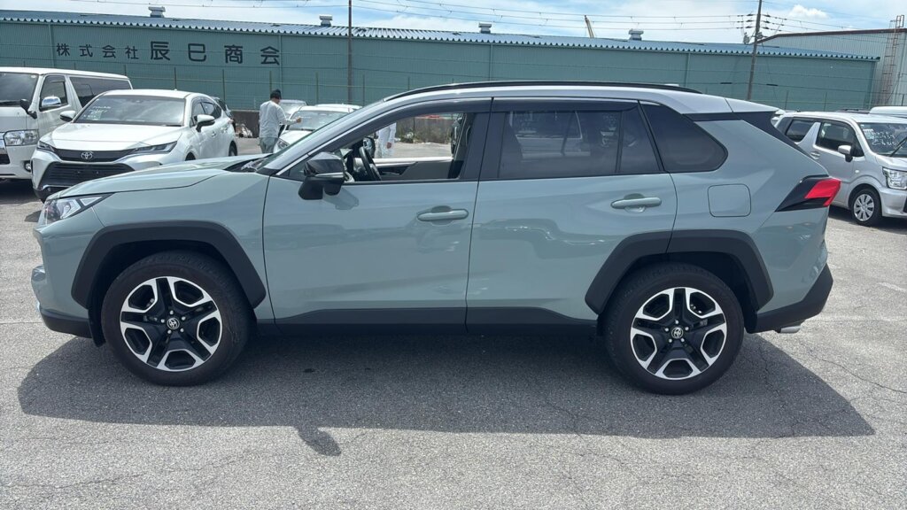 2020 Toyota Rav-4 Adventure