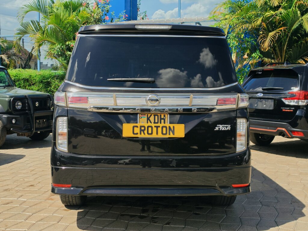 2015 Nissan Elgrand