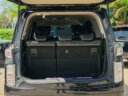 2015 Nissan Elgrand thumbnail