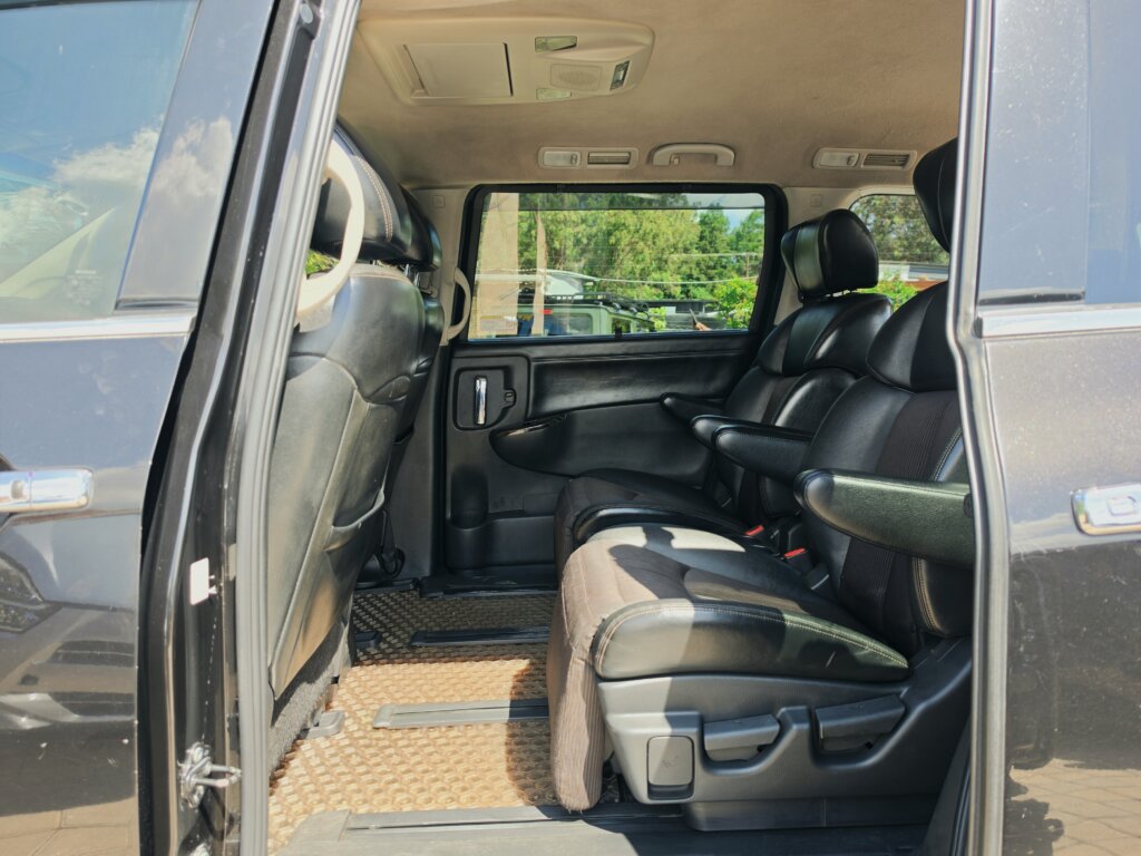 2015 Nissan Elgrand