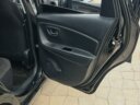 2015 Toyota Vitz thumbnail