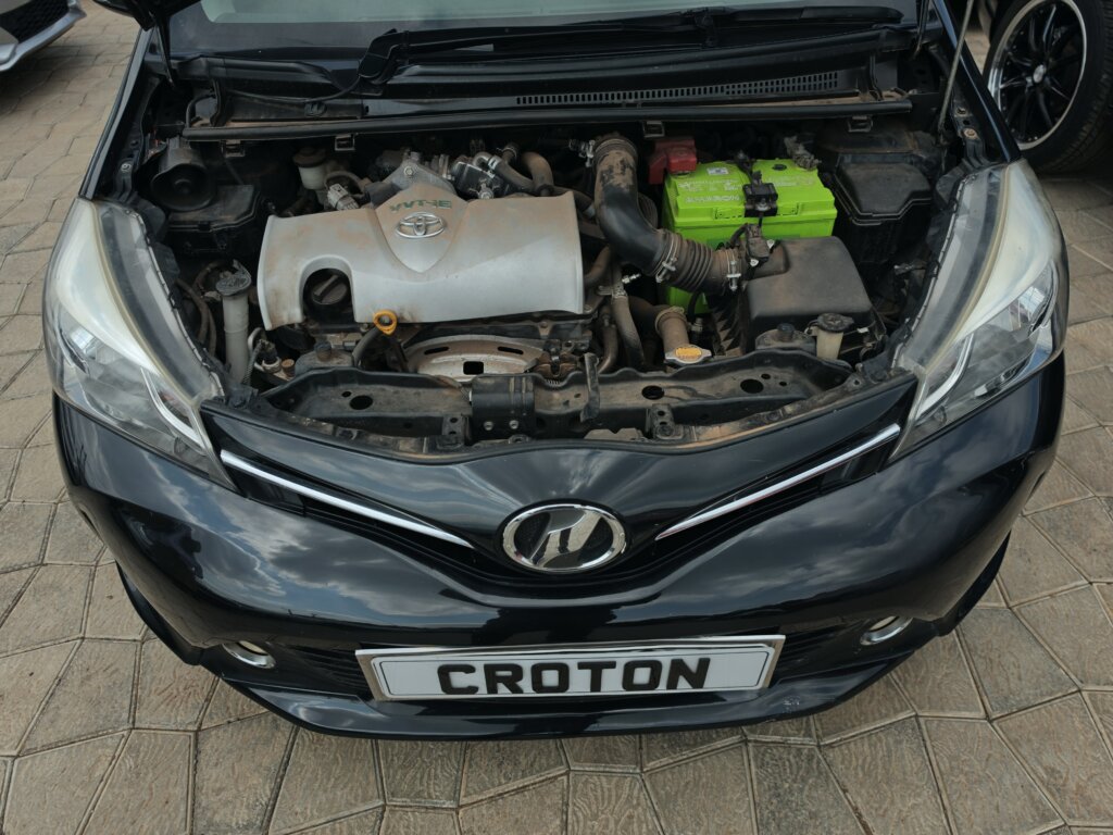 2015 Toyota Vitz