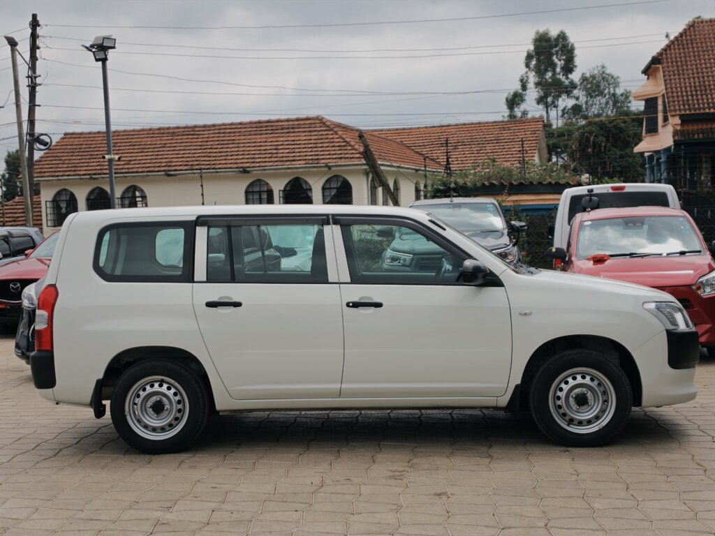 2020 Toyota Probox 4WD