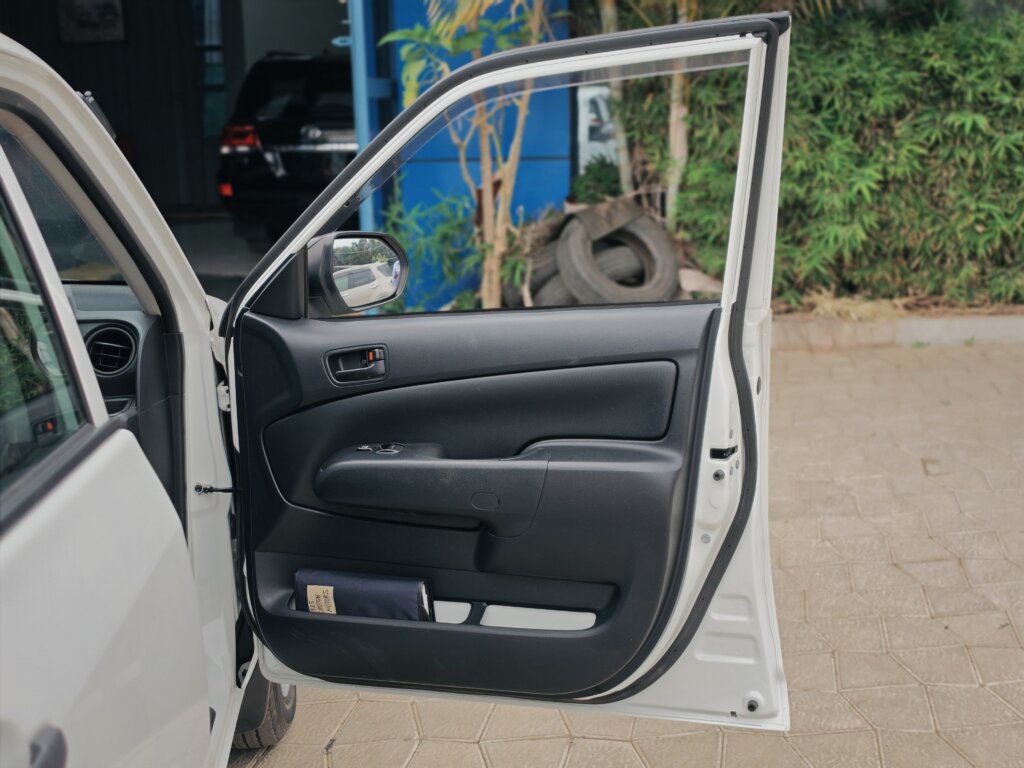 2020 Toyota Probox 4WD