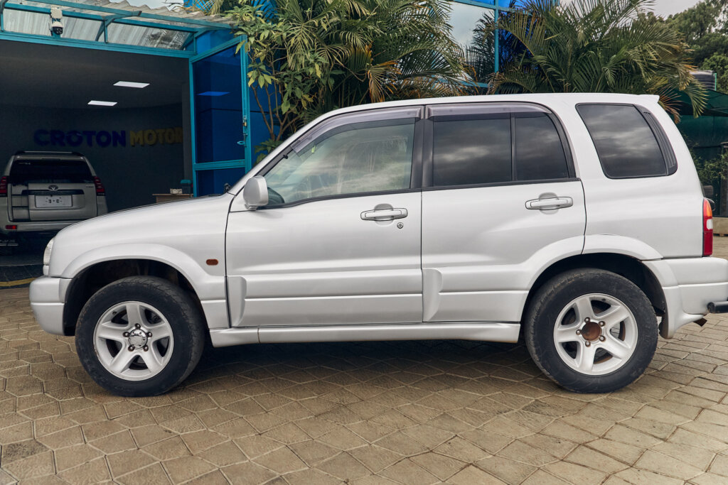 2005 Suzuki Escudo