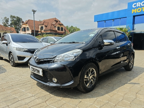 2015 Toyota Vitz